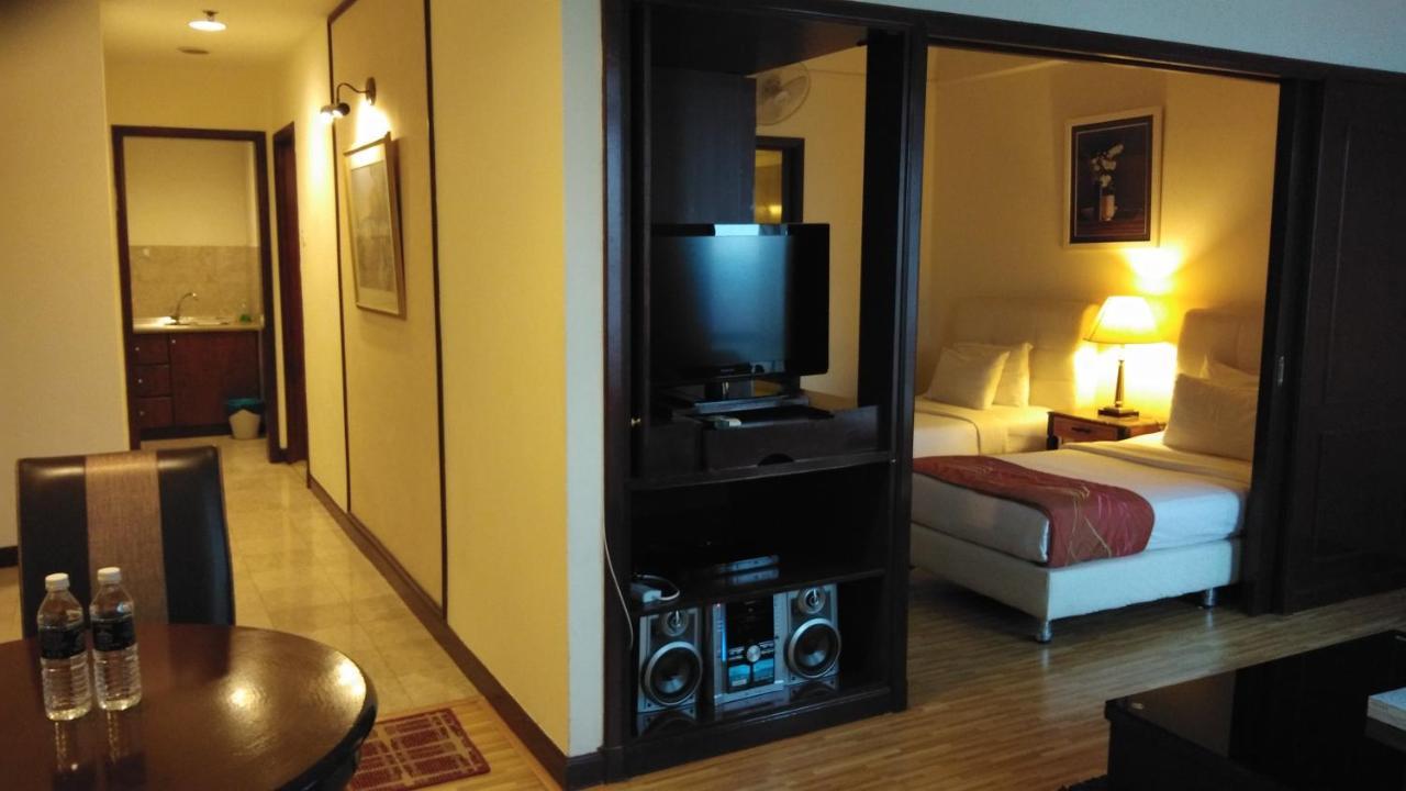 Pangsapuri Berjaya Times Square Service Suite, Kuala Lumpur