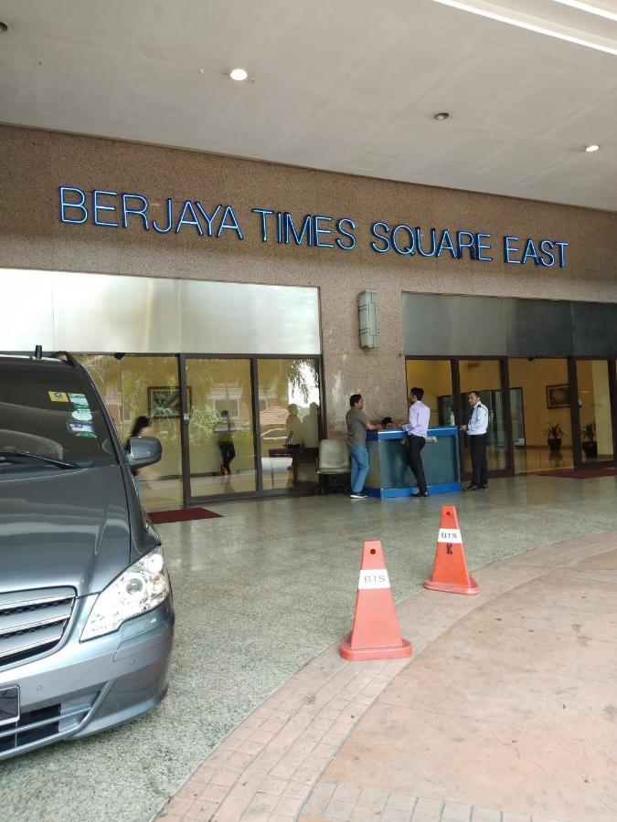 Berjaya Times Square Service Suite, Kuala Lumpur