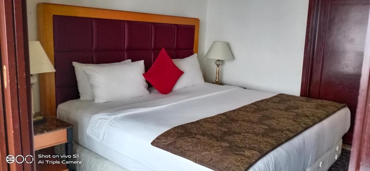 Pangsapuri Berjaya Times Square Service Suite, *