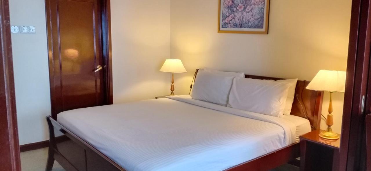 Berjaya Times Square Service Suite, * Kuala Lumpur