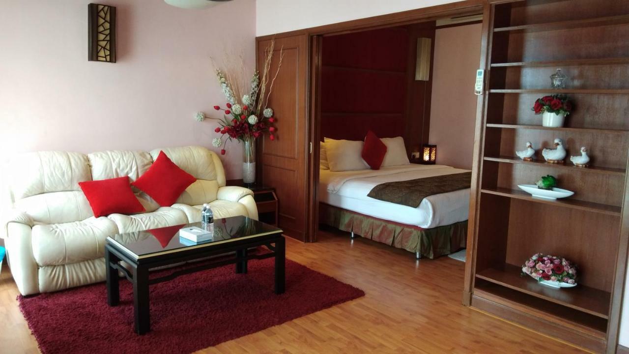 Berjaya Times Square Service Suite,