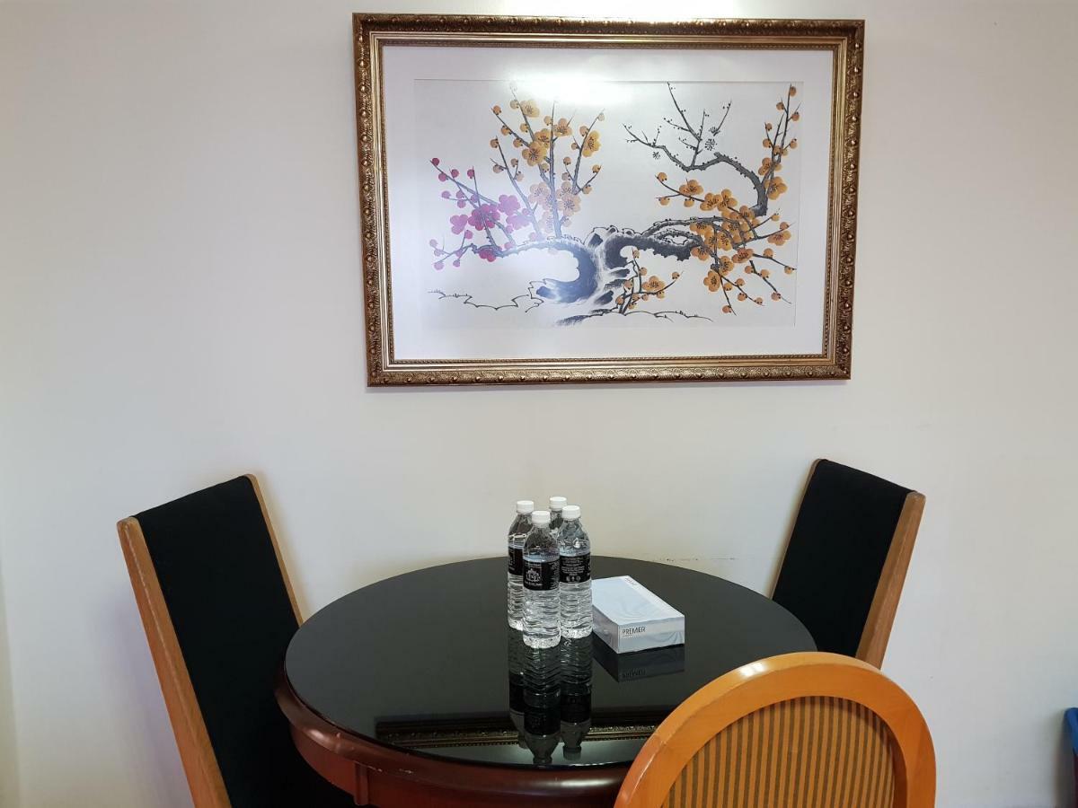 Berjaya Times Square Service Suite, Pangsapuri Kuala Lumpur