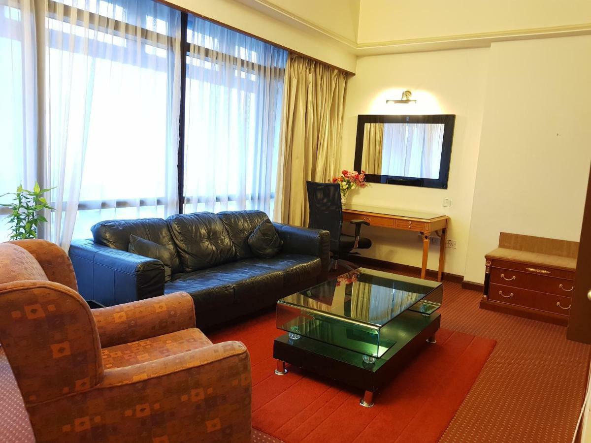 Pangsapuri Berjaya Times Square Service Suite, *