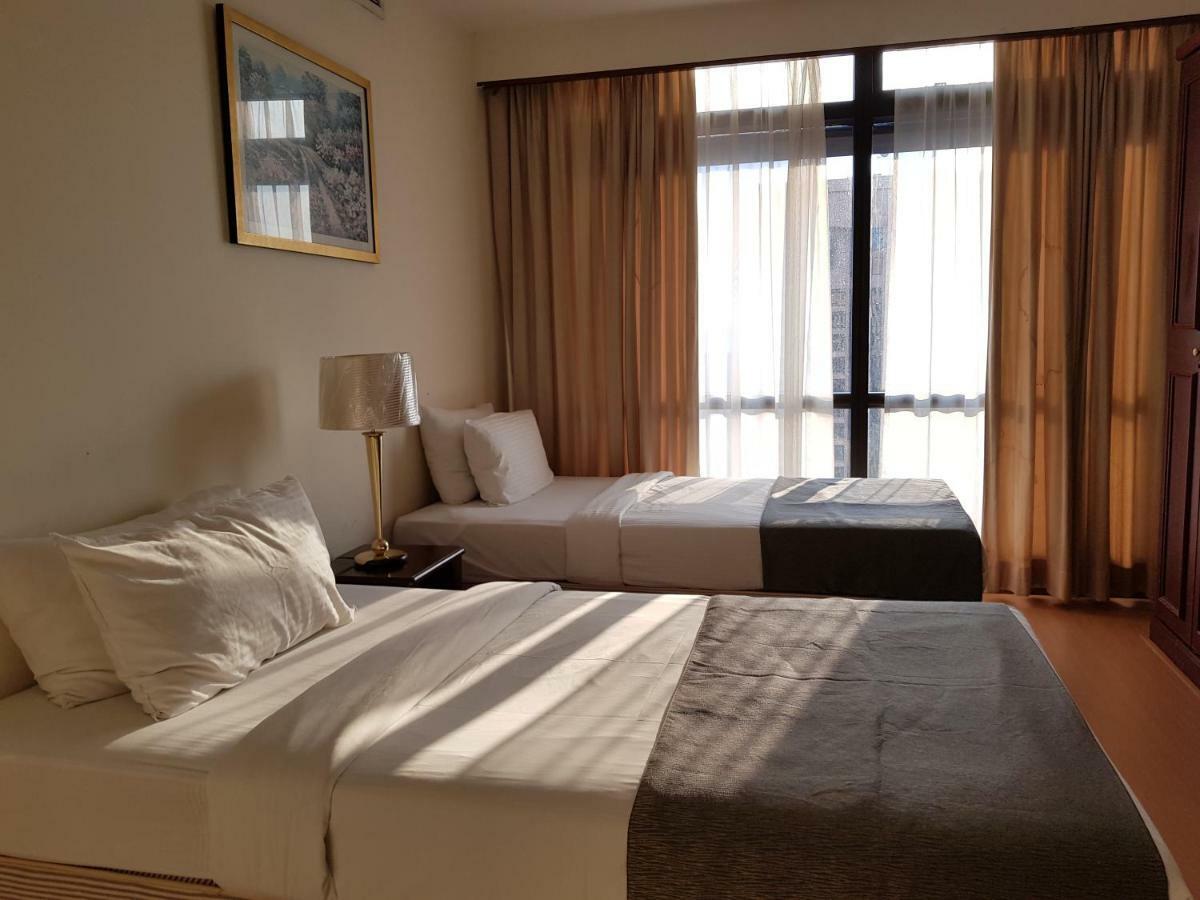 Pangsapuri Berjaya Times Square Service Suite, *